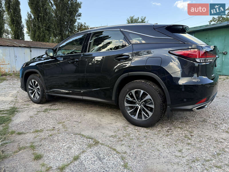 Lexus RX 2022