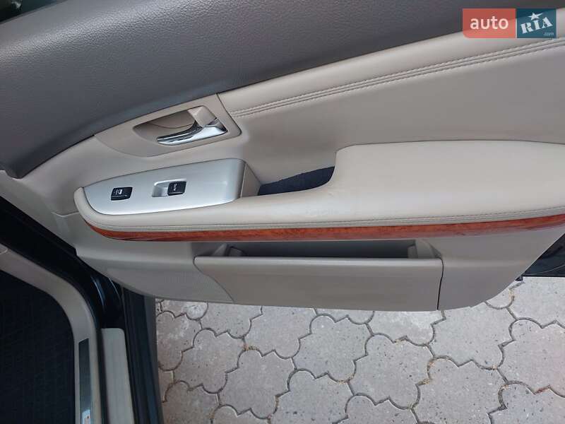 Внедорожник / Кроссовер Lexus RX 2006 в Черкассах