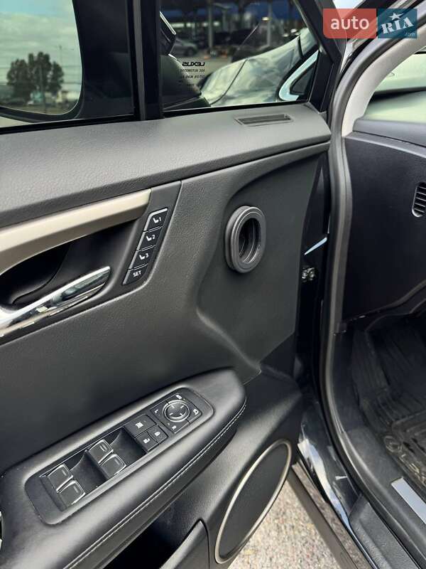 Позашляховик / Кросовер Lexus RX 2017 в Дніпрі