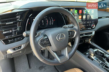 Внедорожник / Кроссовер Lexus RX 2023 в 