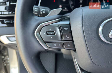 Внедорожник / Кроссовер Lexus RX 2023 в 