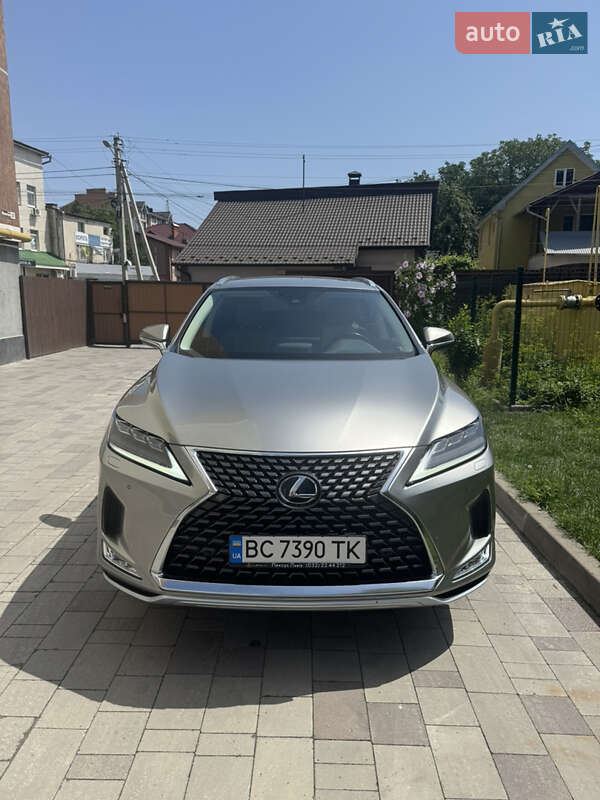 Внедорожник / Кроссовер Lexus RX 2021 в 