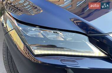 Внедорожник / Кроссовер Lexus RX 2018 в 