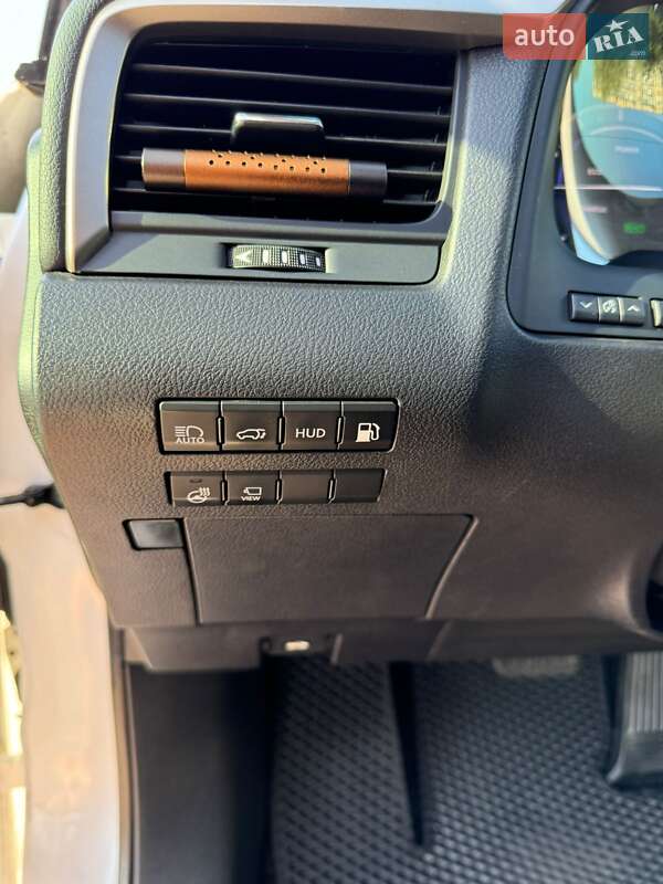 Позашляховик / Кросовер Lexus RX 2017 в Києві