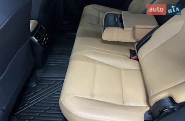 Внедорожник / Кроссовер Lexus RX 2023 в 