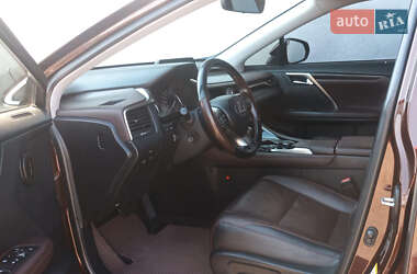 Внедорожник / Кроссовер Lexus RX 2016 в 