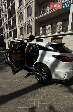 Внедорожник / Кроссовер Lexus RX 2016 в 