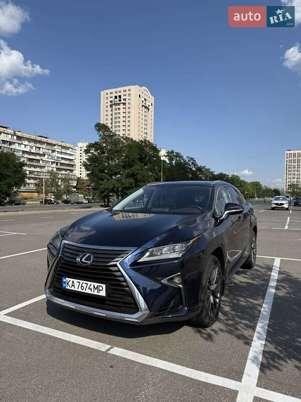 Внедорожник / Кроссовер Lexus RX 2016 в 