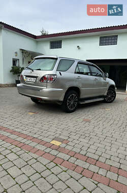 Внедорожник / Кроссовер Lexus RX 2001 в 