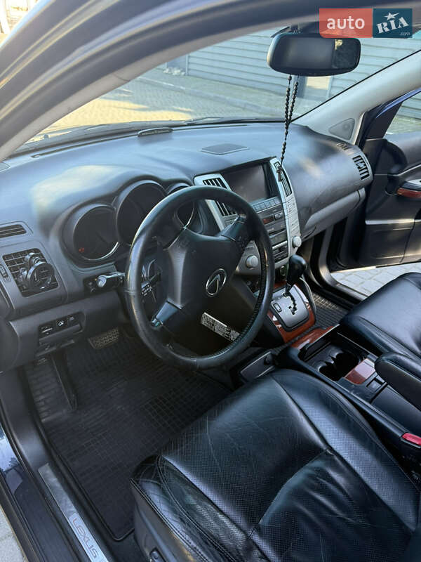 Позашляховик / Кросовер Lexus RX 2005 в Івано-Франківську