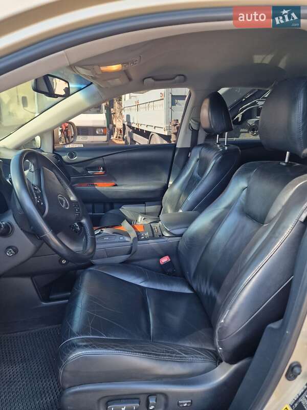 Внедорожник / Кроссовер Lexus RX 2010 в Киеве