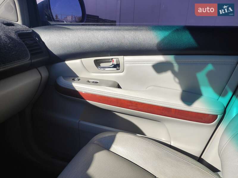 Внедорожник / Кроссовер Lexus RX 2004 в Киеве