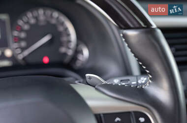 Внедорожник / Кроссовер Lexus RX 2020 в 