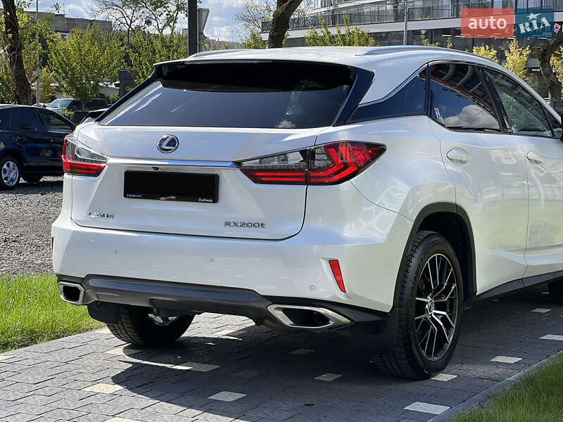 Внедорожник / Кроссовер Lexus RX 2017 в Ужгороде