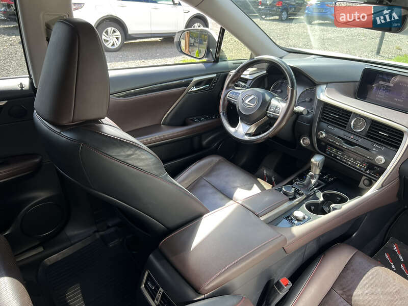 Внедорожник / Кроссовер Lexus RX 2017 в Ужгороде