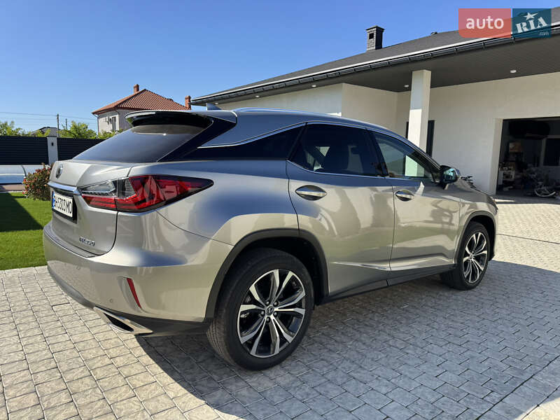 Внедорожник / Кроссовер Lexus RX 2018 в Одессе
