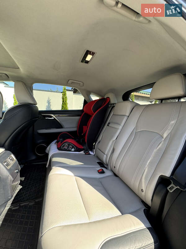 Внедорожник / Кроссовер Lexus RX 2018 в Одессе