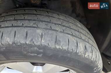 Внедорожник / Кроссовер Lexus RX 2004 в 