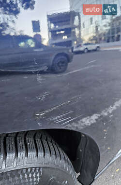 Внедорожник / Кроссовер Lexus RX 2010 в 