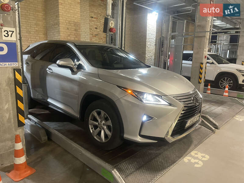 Внедорожник / Кроссовер Lexus RX 2017 в Киеве