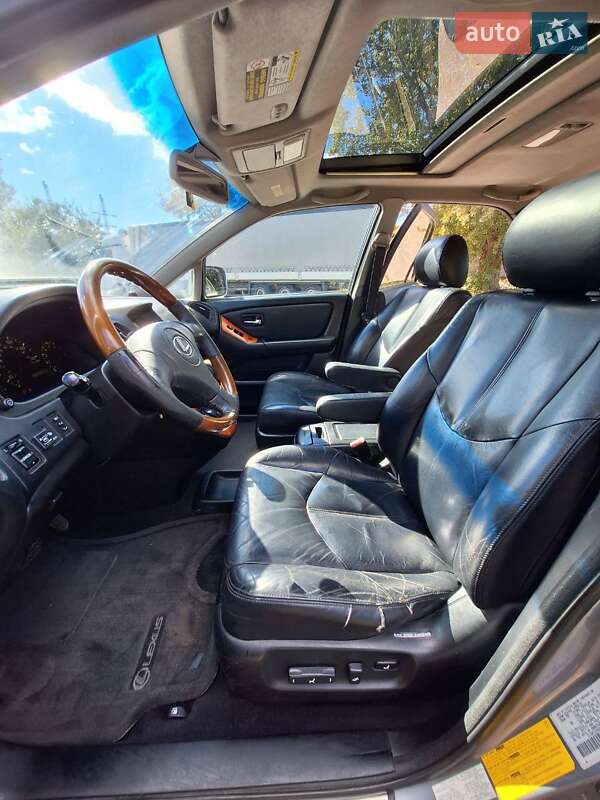 Внедорожник / Кроссовер Lexus RX 2002 в Киеве