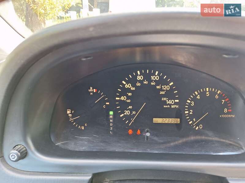 Внедорожник / Кроссовер Lexus RX 2002 в Киеве