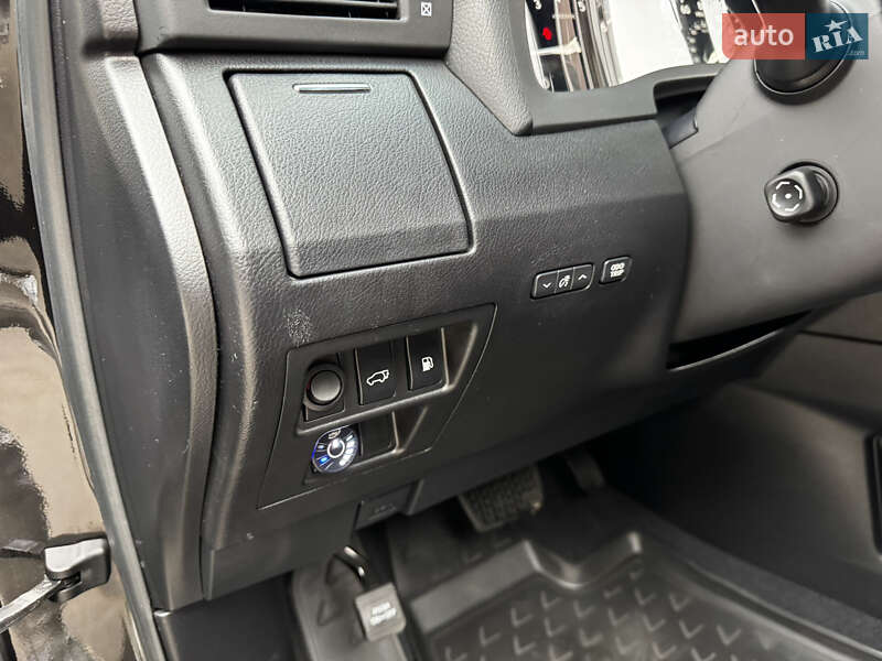 Внедорожник / Кроссовер Lexus RX 2011 в Киеве