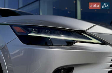 Внедорожник / Кроссовер Lexus RX 2023 в 