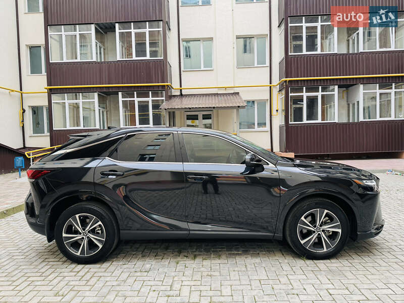 Позашляховик / Кросовер Lexus RX 2023 в Ромнах фото 6 Позашляховик / Кросовер Lexus RX 2023 в Ромнах