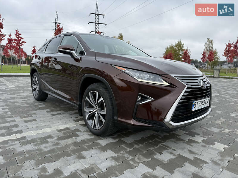 Внедорожник / Кроссовер Lexus RX 2017 в Ирпене