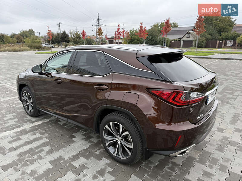 Внедорожник / Кроссовер Lexus RX 2017 в Ирпене