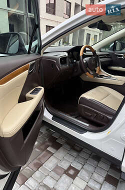 Внедорожник / Кроссовер Lexus RX 2019 в 