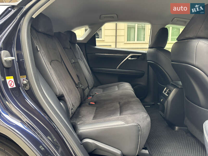 Позашляховик / Кросовер Lexus RX 2018 в Києві