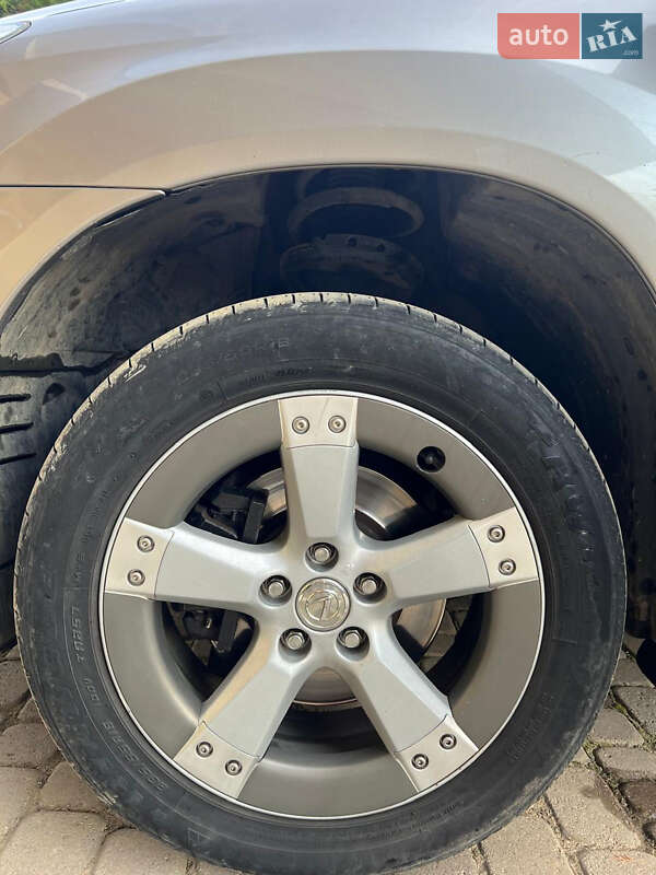 Внедорожник / Кроссовер Lexus RX 2005 в Черновцах