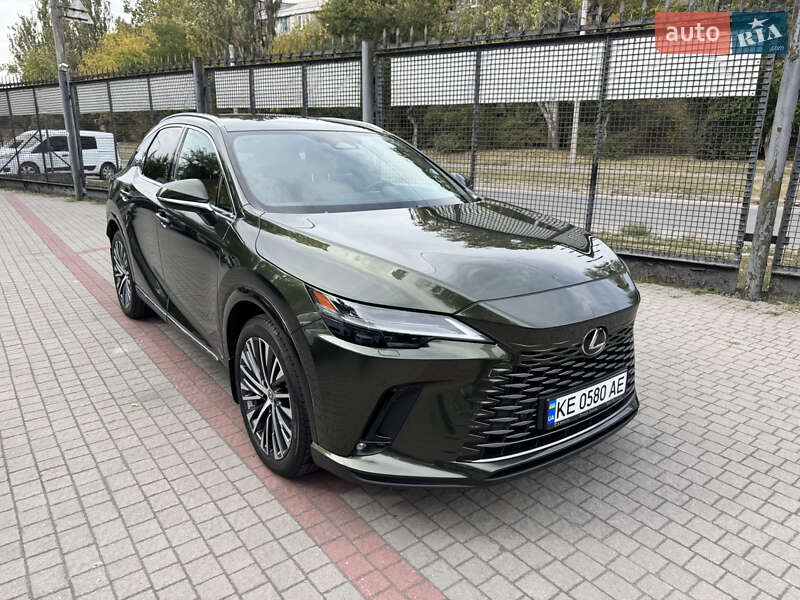 Lexus RX 2023