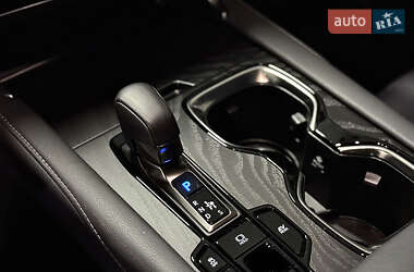 Позашляховик / Кросовер Lexus RX 2023 в  фото 18 Позашляховик / Кросовер Lexus RX 2023 в