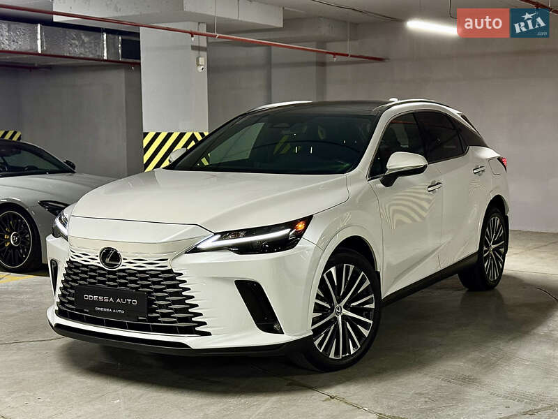Lexus RX 2023