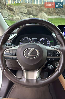 Внедорожник / Кроссовер Lexus RX 2019 в 