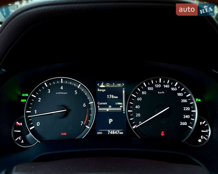 Внедорожник / Кроссовер Lexus RX 2017 в Киеве