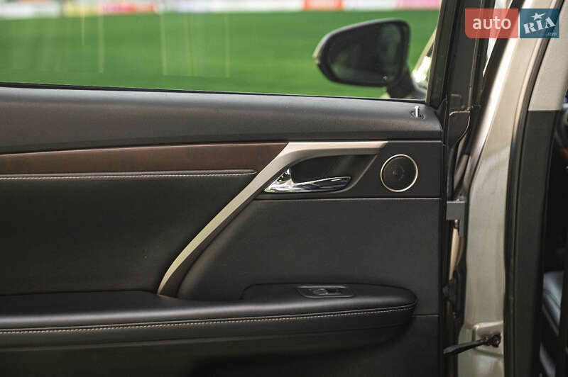 Внедорожник / Кроссовер Lexus RX 2020 в Одессе фото 32 Внедорожник / Кроссовер Lexus RX 2020 в Одессе