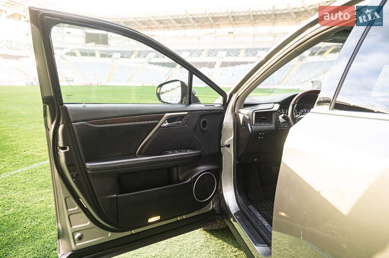 Внедорожник / Кроссовер Lexus RX 2020 в Одессе фото 33 Внедорожник / Кроссовер Lexus RX 2020 в Одессе