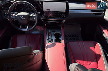 Внедорожник / Кроссовер Lexus RX 2022 в 