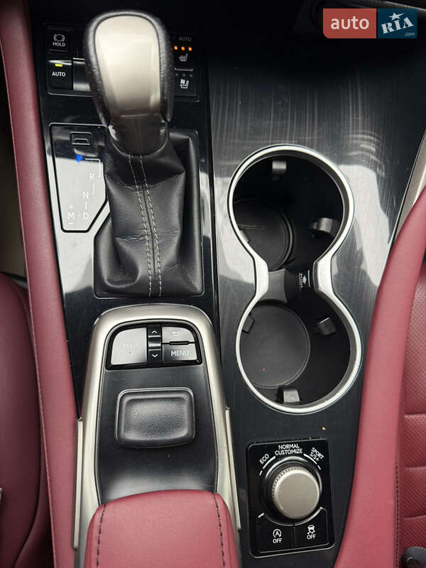 Позашляховик / Кросовер Lexus RX 2017 в Дніпрі