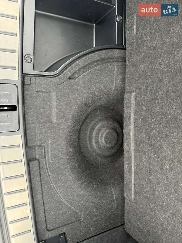 Позашляховик / Кросовер Lexus RX 2017 в Дніпрі