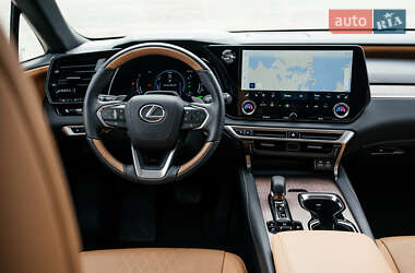 Внедорожник / Кроссовер Lexus RX 2024 в 