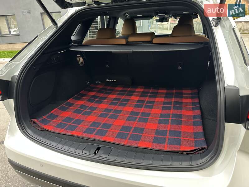 Внедорожник / Кроссовер Lexus RX 2023 в Киеве фото 43 Внедорожник / Кроссовер Lexus RX 2023 в Киеве