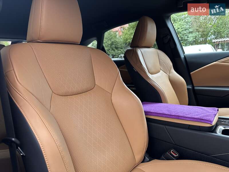 Внедорожник / Кроссовер Lexus RX 2023 в Киеве фото 41 Внедорожник / Кроссовер Lexus RX 2023 в Киеве