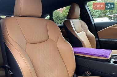 Позашляховик / Кросовер Lexus RX 2023 в  фото 44 Позашляховик / Кросовер Lexus RX 2023 в