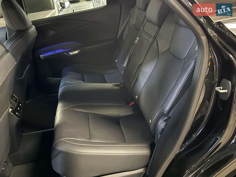 Позашляховик / Кросовер Lexus RX 2024 в Києві