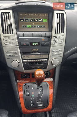 Внедорожник / Кроссовер Lexus RX 2005 в 